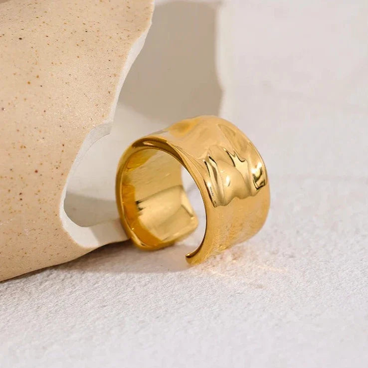 Bague Sicilienne Texture Martelée Ajustable (Plaqué Or)