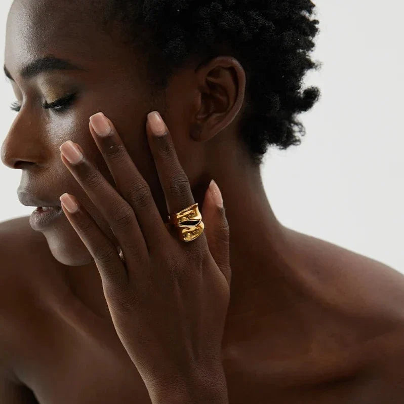 Bague Volute Élégance (Plaqué Or)