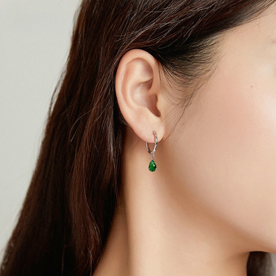 Boucles d'oreilles Alessia avec des cristaux de zirconium (Argent 925)
