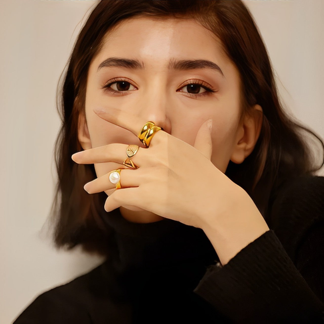 Emma Minimalist Pearl Ring