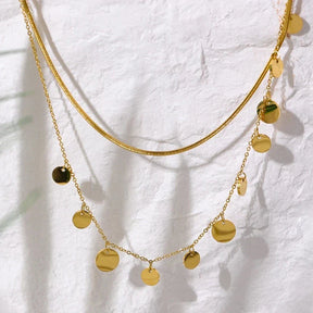 Mélange de Collier de Couches avec Médailles et Maille (Plaqué Or)
