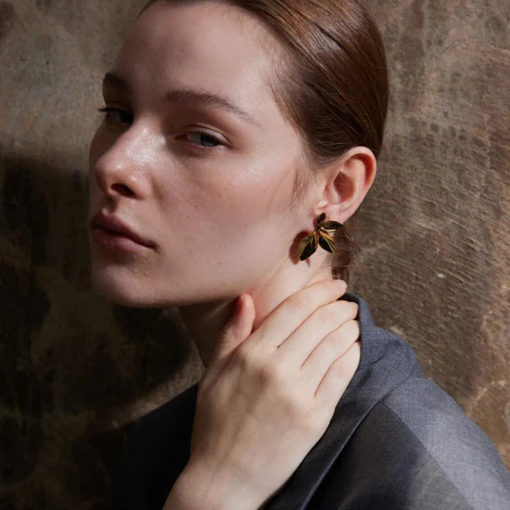 Boucles d'Oreilles Nature avec Forme de Feuille (Plaqué Or)
