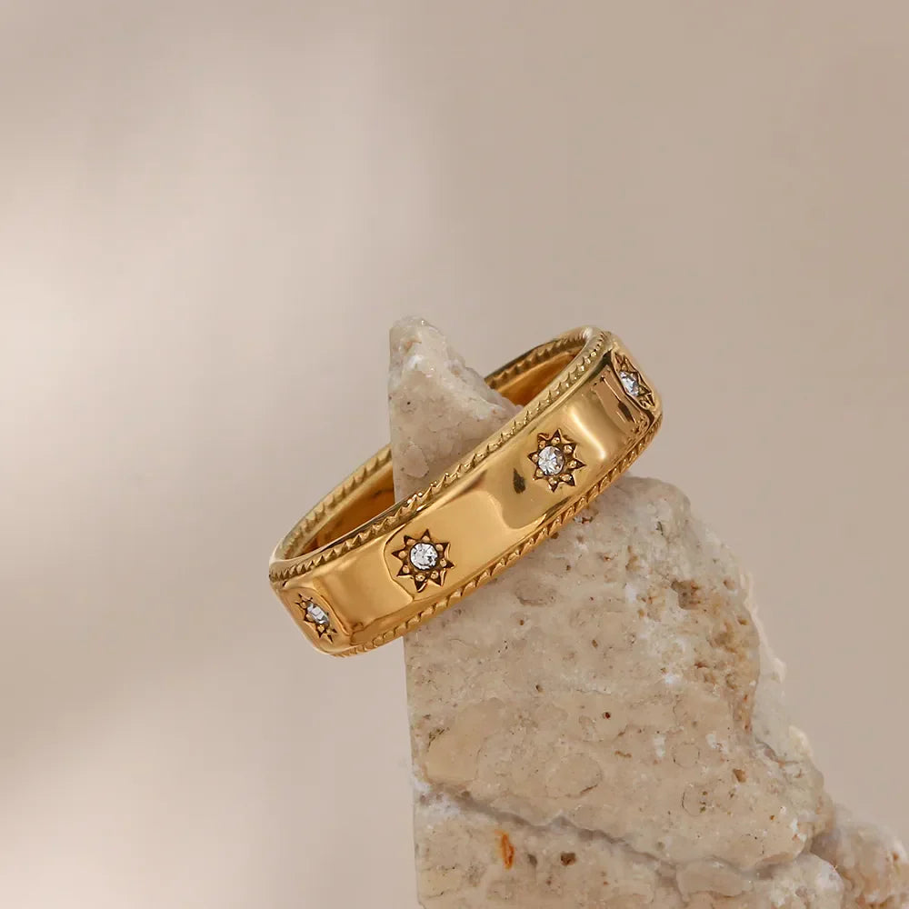 Bague Stella avec Cristaux de Zirconia (Plaqué Or)