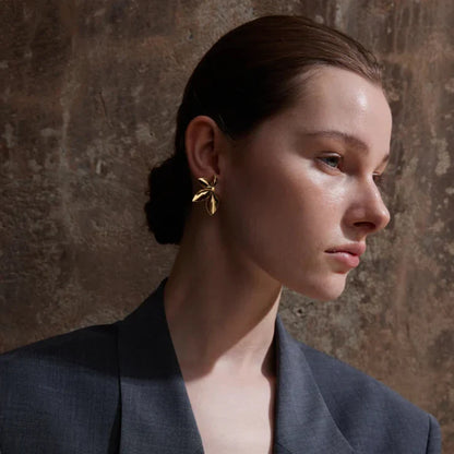 Boucles d'Oreilles Nature avec Forme de Feuille (Plaqué Or)