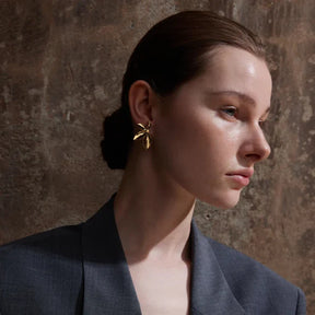 Boucles d'Oreilles Nature avec Forme de Feuille (Plaqué Or)