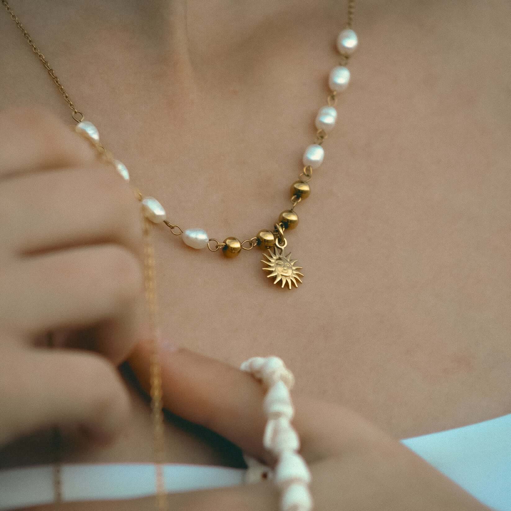 Collier Soleil avec Perles (Plaqué Or)
