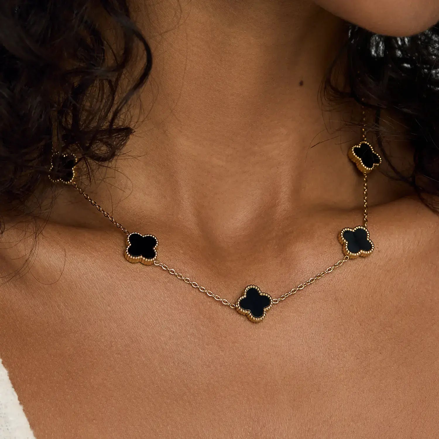 Collier Vintage 10 Trèfles (Plaqué Or)